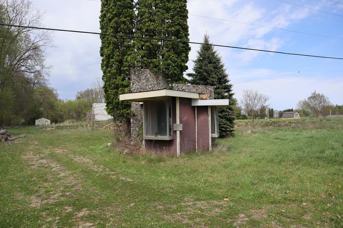 Devils Lake Drive-In Theatre - May 1 2021 (newer photo)